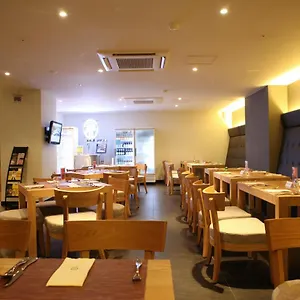 3* ホテル グラモス