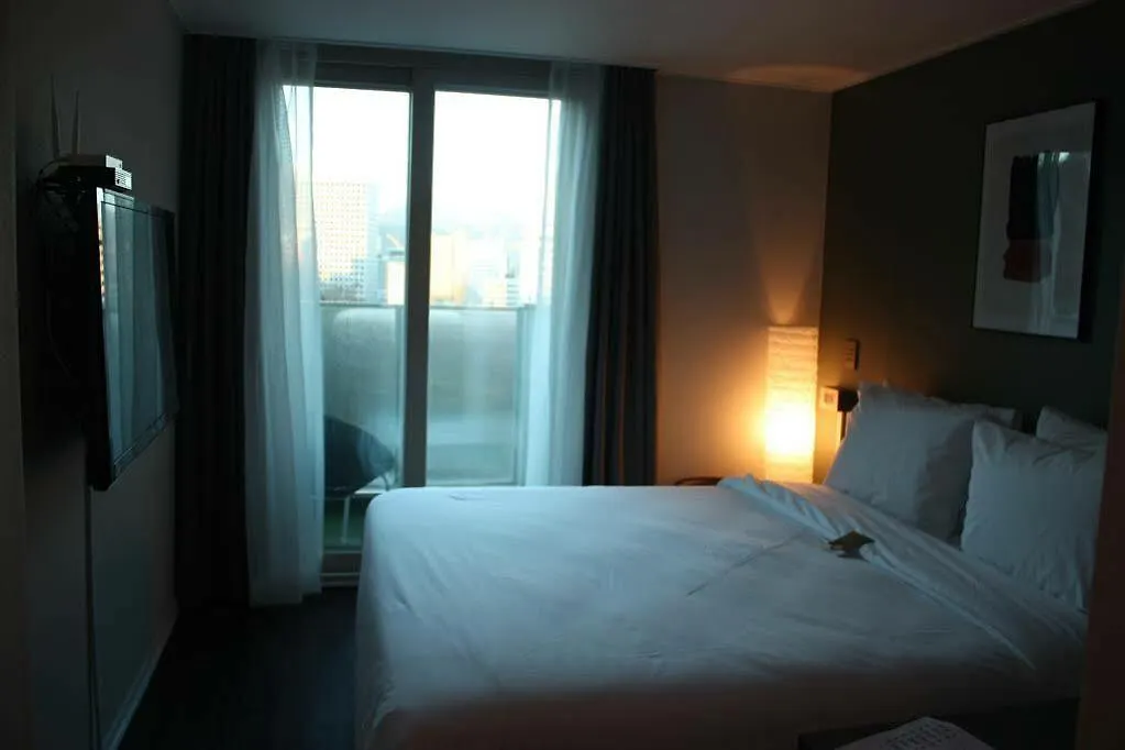 Hotel Parkview Seul 3*,